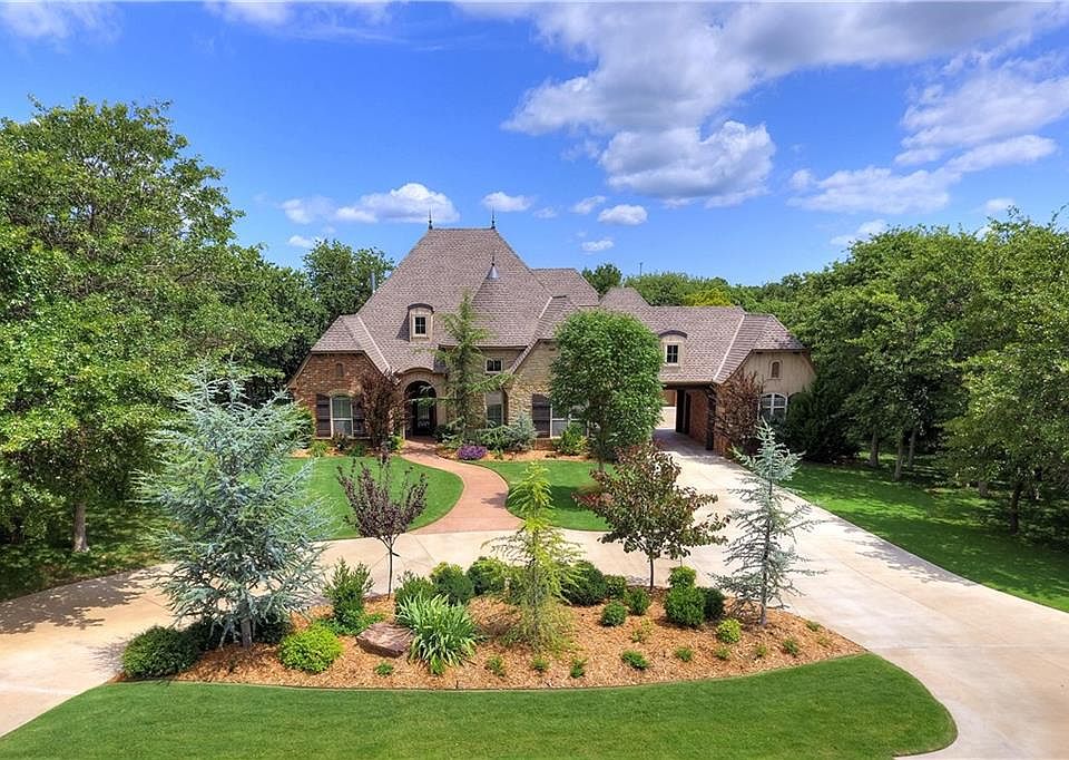 1st image of 10021 Forest Glade Dr