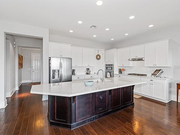 4th image of 6252 Sunset Isle Dr