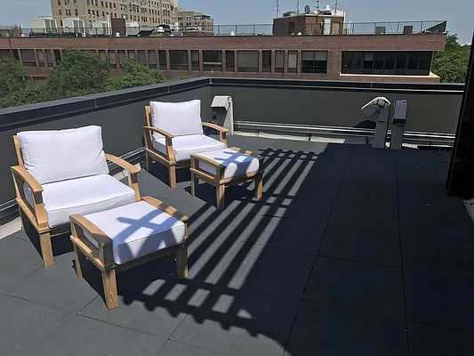 Rented by Zuz Realty | media 62