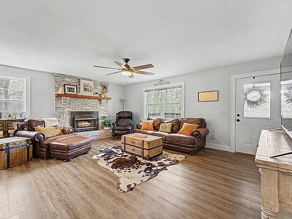 5th image of 409 Dellwood Rd