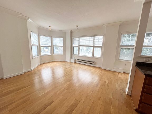 2nd image of 900 Van Ness Ave APT 203