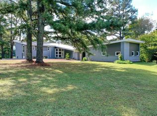 861 Country Club Rd, Paris, TN 38242