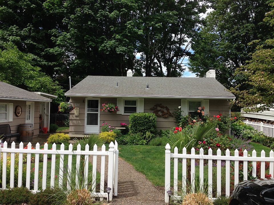 Front of house