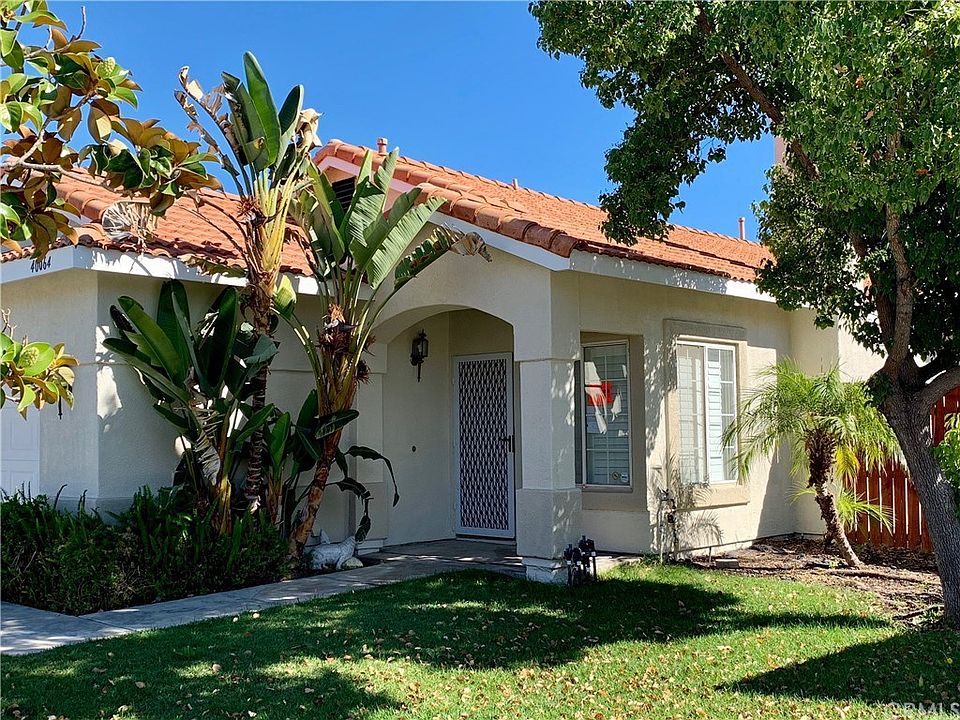 1st image of 40064 Daphne Dr