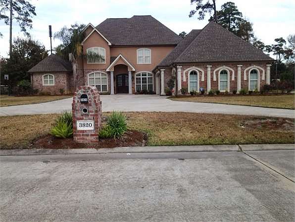 1st image of 3820 Yorkshire Dr