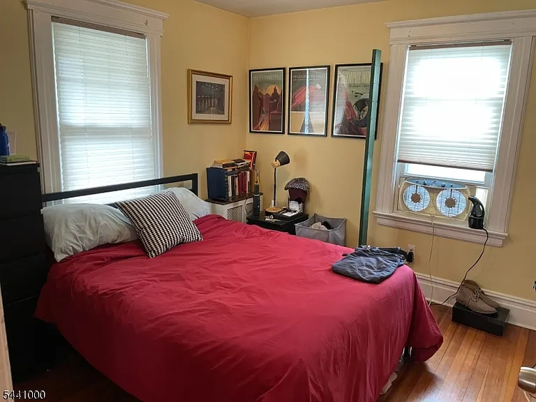 26 Parkway W — Photo 6