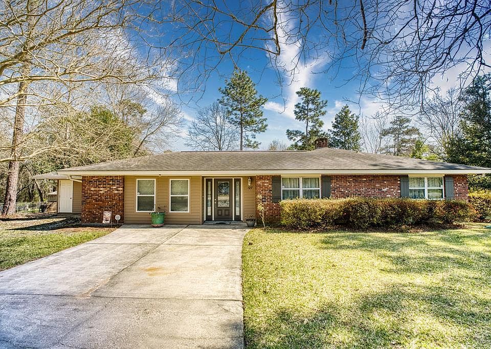 1st image of 127 Ridgeview Dr