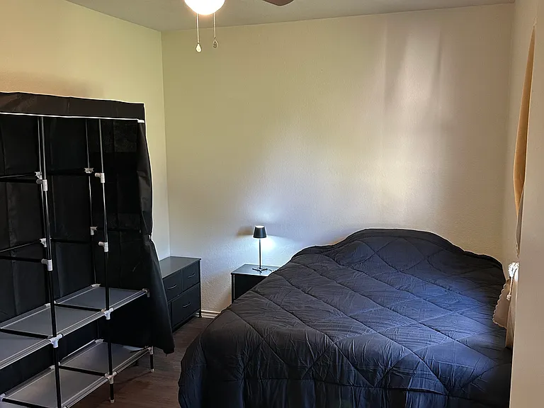 2501 Westwood Dr — Photo 5