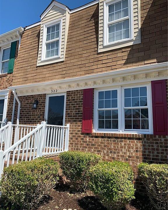 1st image of 322 San Roman Dr
