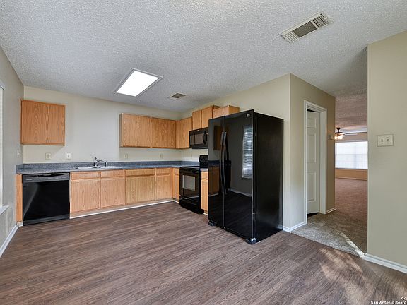 5th image of 9022 MOUNTAIN FIELD DR