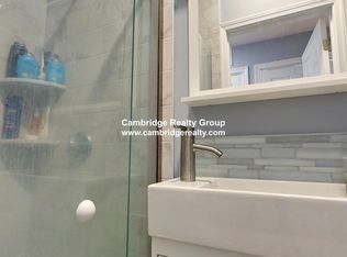 136 Oxford St #R3, Somerville, MA 02143