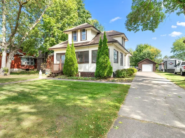 455 Central Ave S, Milaca, MN 56353