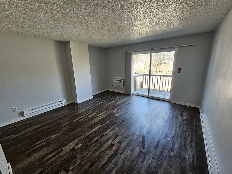 919 Gould St #1 — Photo 8