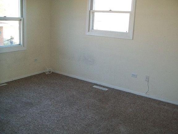 5th image of 423 N Martin Ave