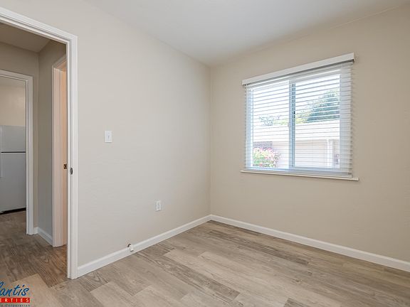 4th image of 220 W California Ave #C