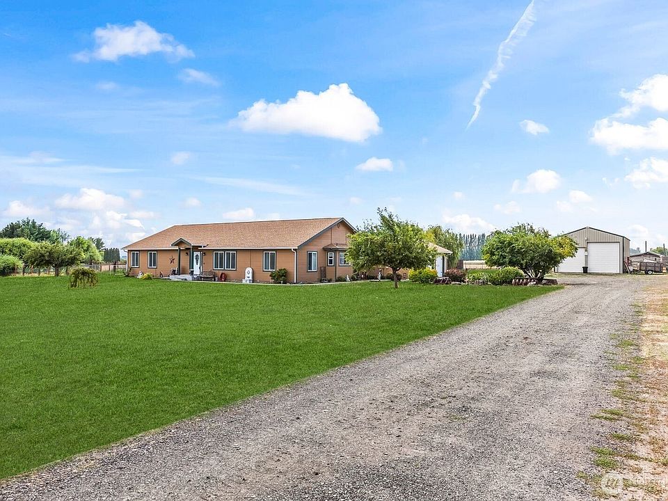 1st image of 1880 Dilley Road