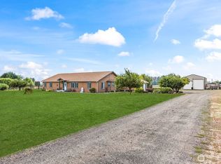 1880 Dilley Road, Tieton, WA 98947