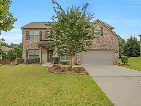 551 Wagon Hill Ln, Buford, GA 30518