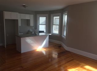 93 Raymond St #2, Providence, RI 02908