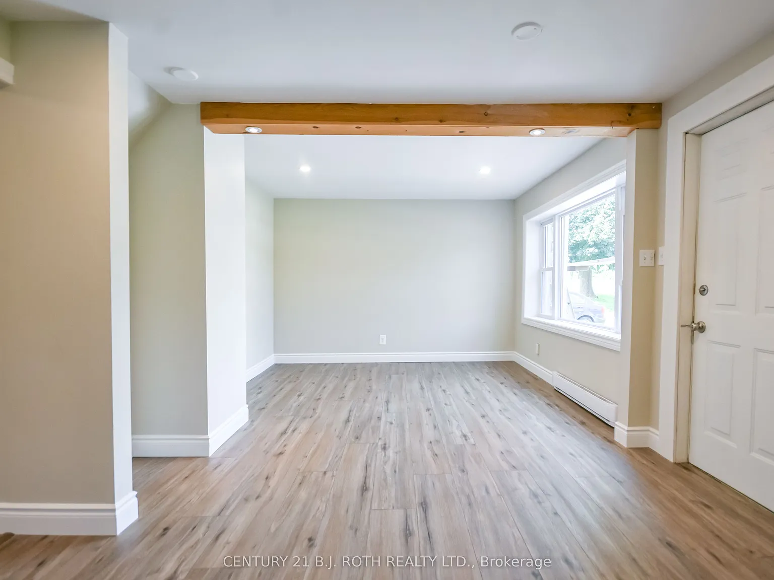 3 bed, $2,250 — Photo 3