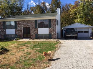 3824 S Sandstone Ln, Bloomington, IN 47403