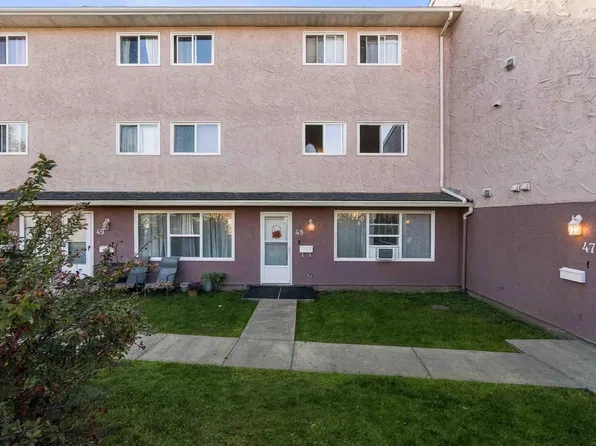 13590 38th St NW Unit 48, Edmonton, AB T5A 2W7