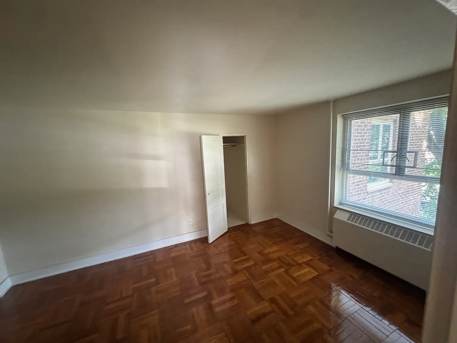 2 bed, 900 sqft, $2,775 — Photo 4