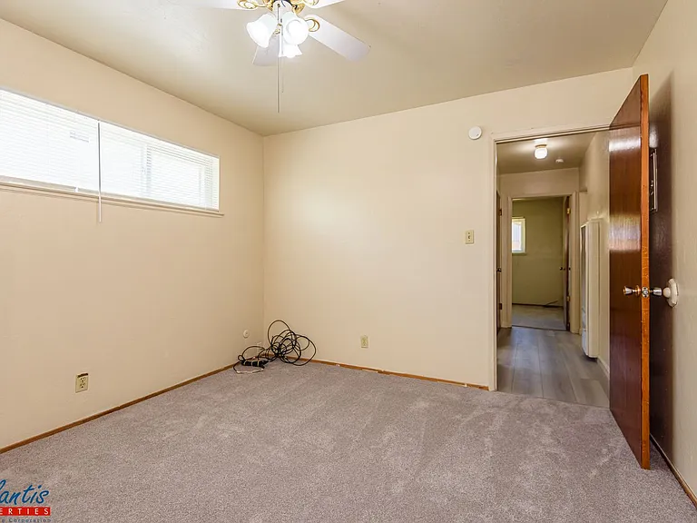 2630 Bowers Ave — Photo 7