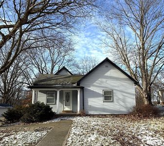 405 S State St, East Galesburg, IL, 61430