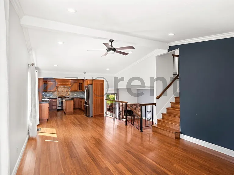 44 Bridlepath Ct — Photo 7