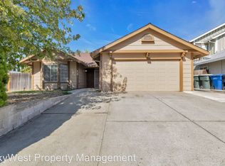 8327 Trimmer Way, Sacramento, CA 95828