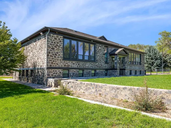 395 Golf Course Rd, Jerome, ID 83338