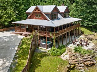 175 Hemlock Ln, Ellijay, GA 30536