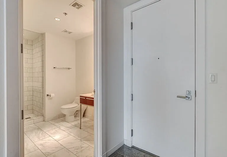 4471 Dean Martin Dr #3507 — Photo 4
