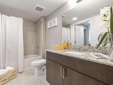 Harbor Grove 360 Tour