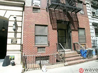 Rented by Wave Real Estate Group