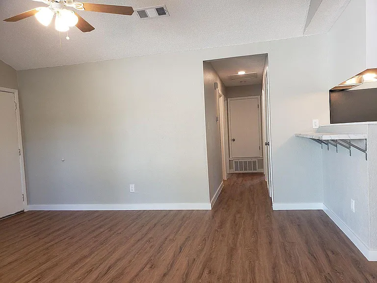 802 Ranch Rd #A — Photo 5
