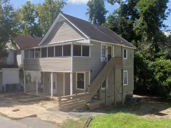 1421 1/2 Cherokee St, Columbia, SC 29201