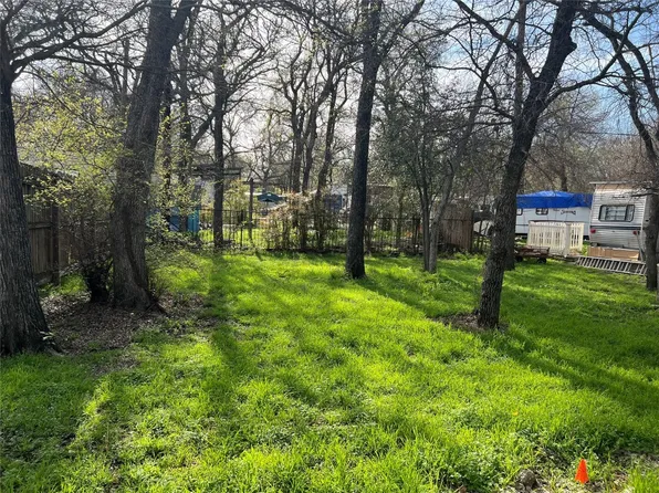 3805 Totem Trl, Granbury, TX 76048