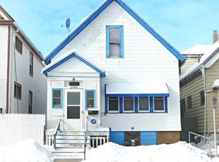 2745 N Holton St, Milwaukee, WI 53212