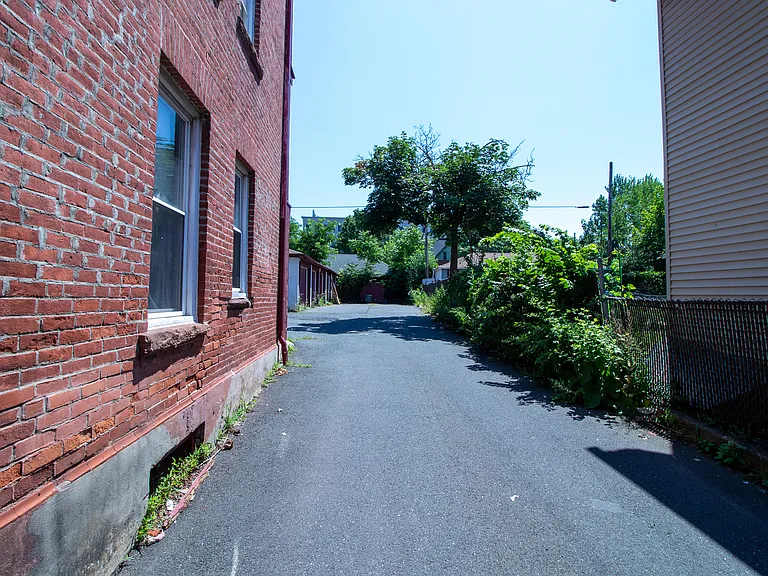 512-2 Broad St #2B — Photo 8