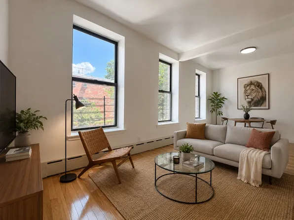 800 East 223rd Street image 1 of 7