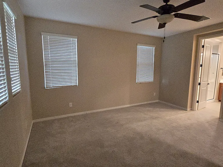 3843 E Turley St — Photo 9