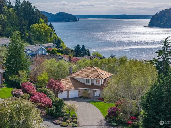 77 Chapman Court, Steilacoom, WA 98388