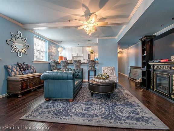 5th image of 309 E Lafayette St APT 203