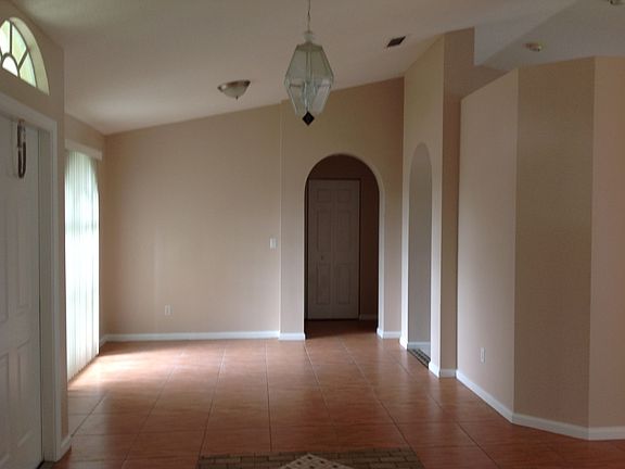 2nd image of 962 SW Paar Dr