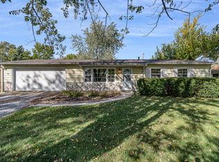 417 Prescott Rd, Valparaiso, IN 46385