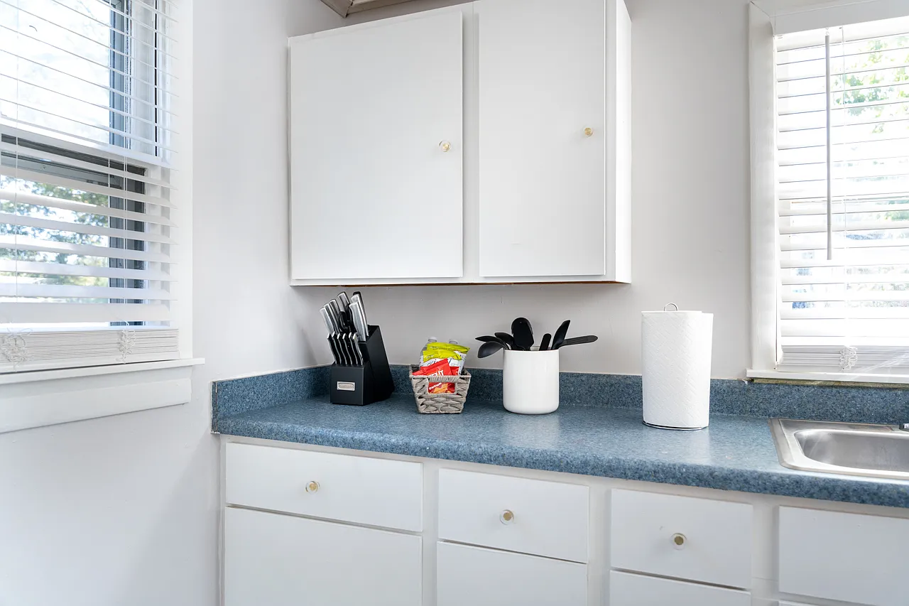 1504 W Friendly Ave — Photo 1