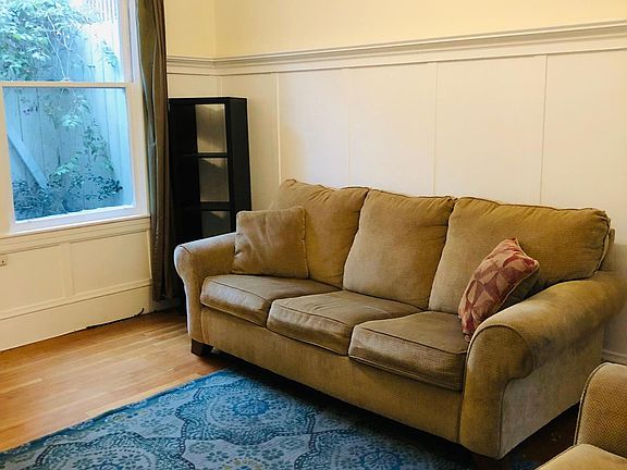 3rd image of 622 Greenwich St
