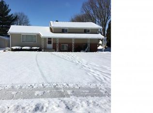 392 Columbus Ave, Galesburg, IL 61401